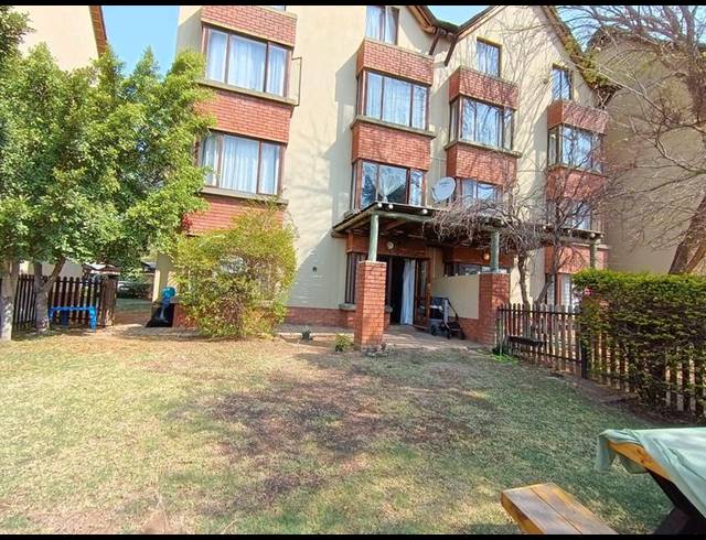 2 BEDROOM APARTMENT FOR SALE IN MONTANA TUINE